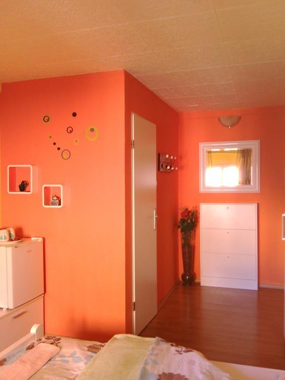 Studio And Rooms Korzo Fiume Camera foto